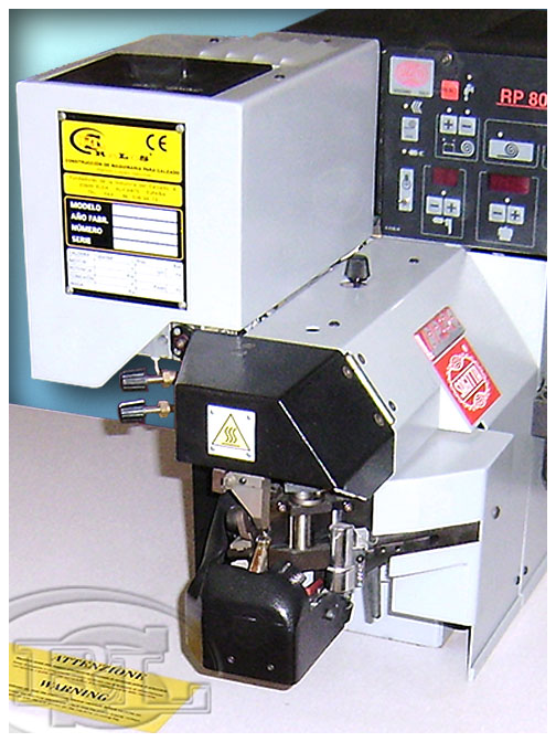 Máquina de Ribetear Plantillas con Cola Térmica SAGITTA 'RP 80 N' 2